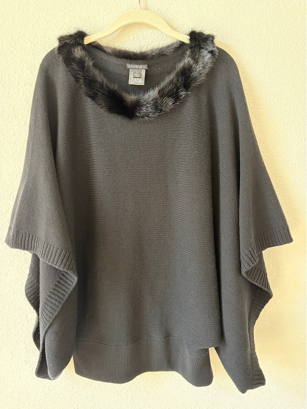 Lafayette 148 Wool Cashmere Poncho Sweater Mink Fur Trim Luxury Old Money Rare
